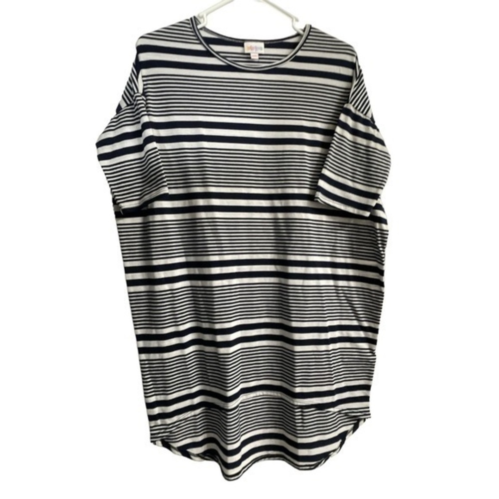 Lularoe Black White Striped Irma S/S Shirt Blouse Top Size XXS EUC #2712